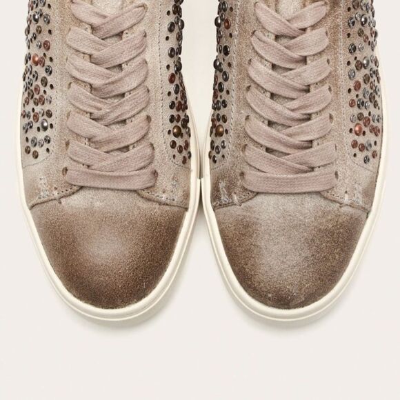 🤎FRYE🤎 ivy deco stud low Deborah sneaker new with box size 9,5 rivets - Picture 5 of 16